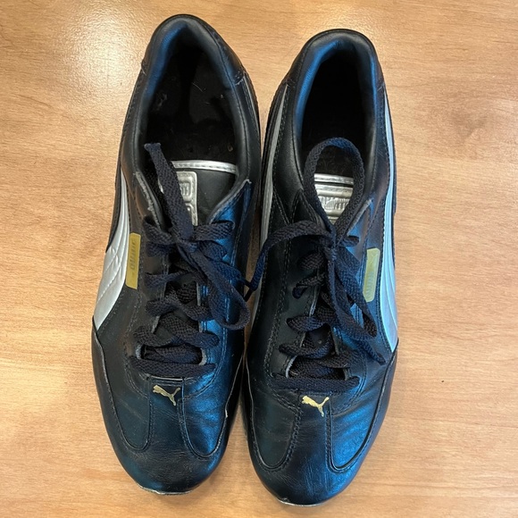 Vintage Puma runners with silver on black - Picture 3 of 5